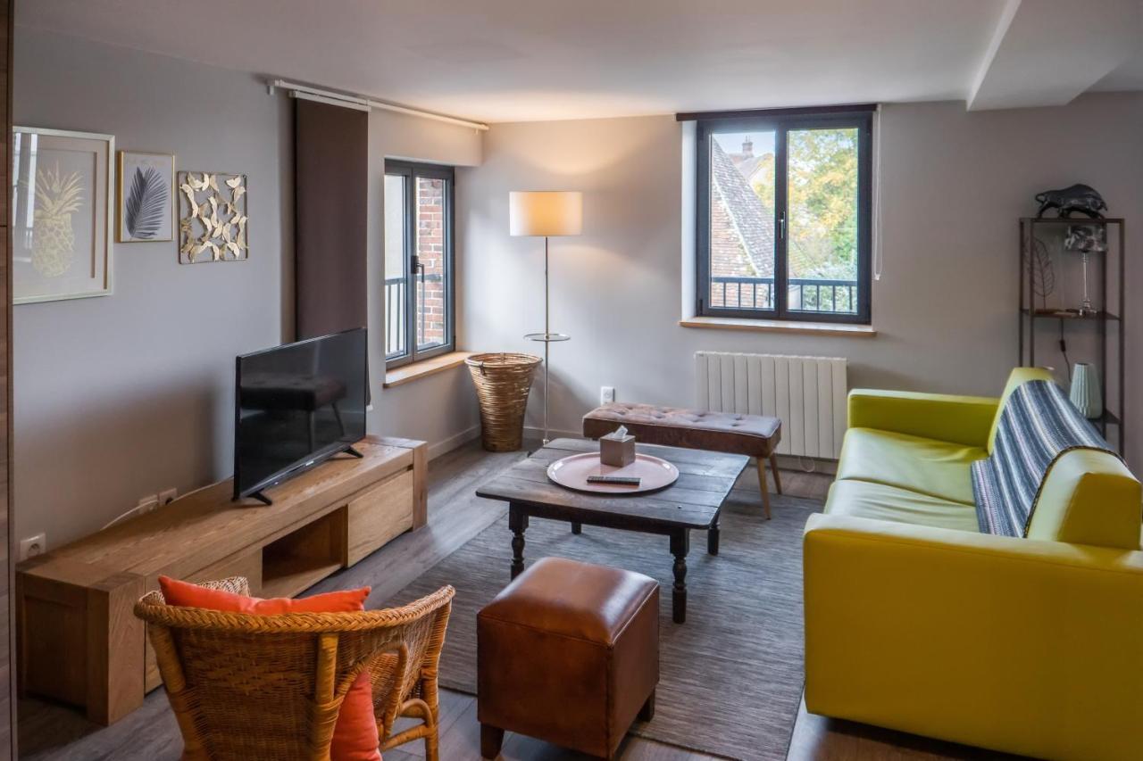 Logis Hotel-Restaurant Le Relais D'Aligre Chateauneuf-en-Thymerais Luaran gambar