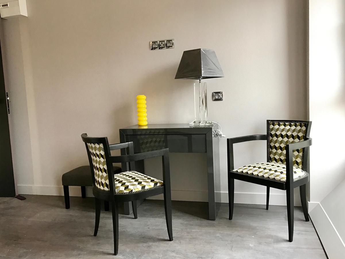 Logis Hotel-Restaurant Le Relais D'Aligre Chateauneuf-en-Thymerais Luaran gambar