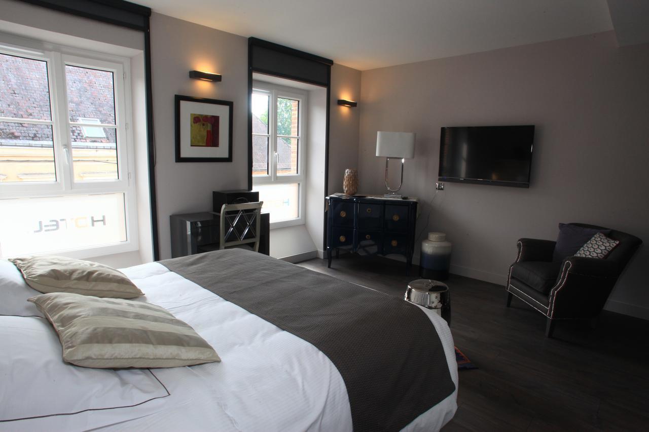 Logis Hotel-Restaurant Le Relais D'Aligre Chateauneuf-en-Thymerais Luaran gambar